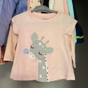 12M | Baby pink giraffe shirt